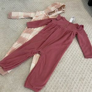 NWT Carter’s Baby - 2pc set - 24mos